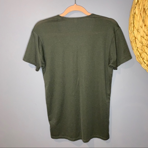 Uniqlo Airism V Neck Top Grey Small - Picture 8 of 8